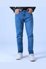 SLIM STRAIGHT FIT JEANS