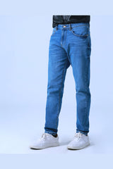 SLIM STRAIGHT FIT JEANS